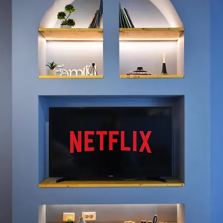 Vibrant تيرانا